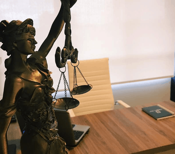 Estátua da justiça